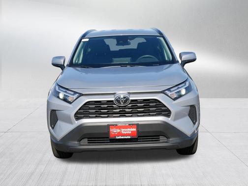 Silver Sky Metallic 2025 Toyota RAV4 XLE