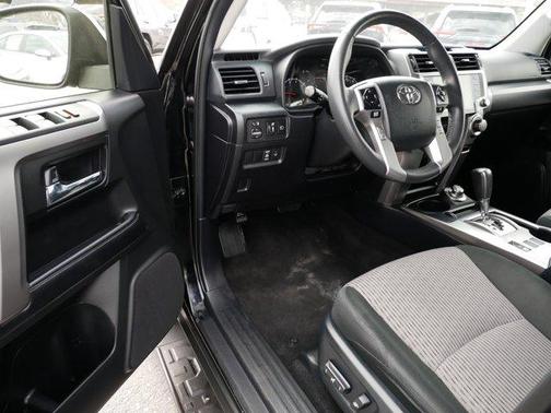 MIDNIGHT BLACK 2024 Toyota 4Runner SR5