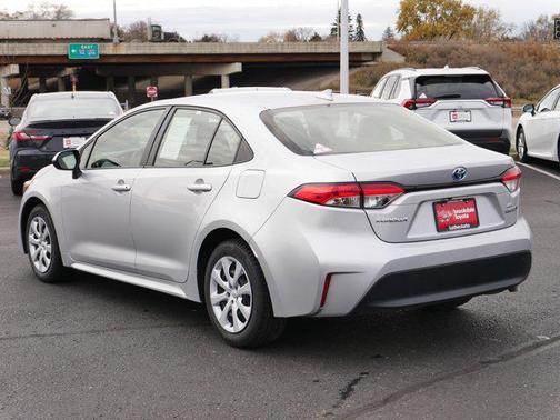 2024 Toyota Corolla Hybrid LE