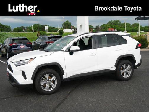 2024 Toyota RAV4 Hybrid SE