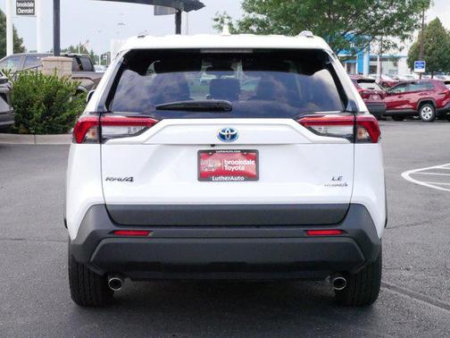 2024 Toyota RAV4 Hybrid SE
