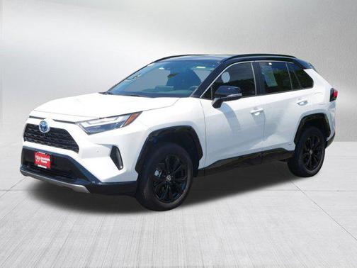 2024 Toyota RAV4 Hybrid SE