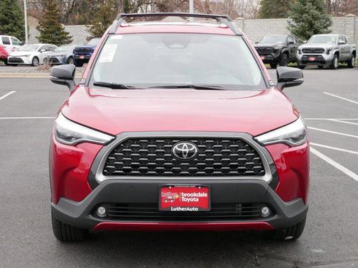 2025 Toyota Corolla Cross XLE