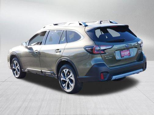 2022 Subaru Outback Touring XT