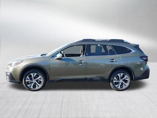2022 Subaru Outback Touring XT