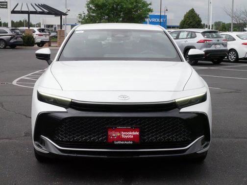 2023 Toyota Crown XLE