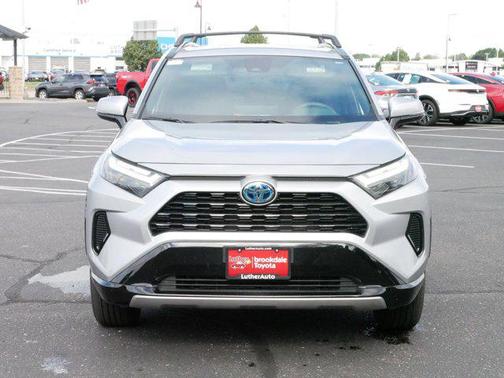 2024 Toyota RAV4 Hybrid SE