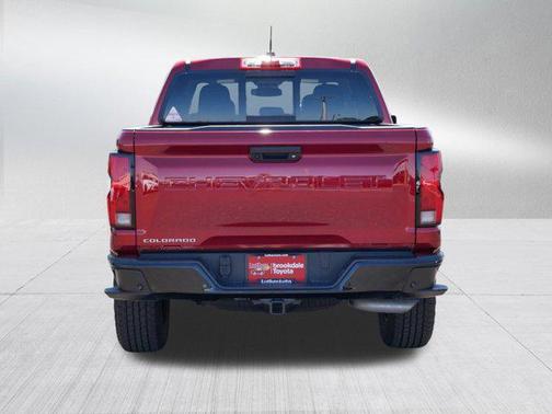 Radiant Red Tintcoat 2024 Chevrolet Colorado Z71