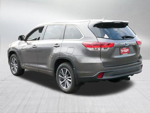 2017 Toyota Highlander Hybrid XLE
