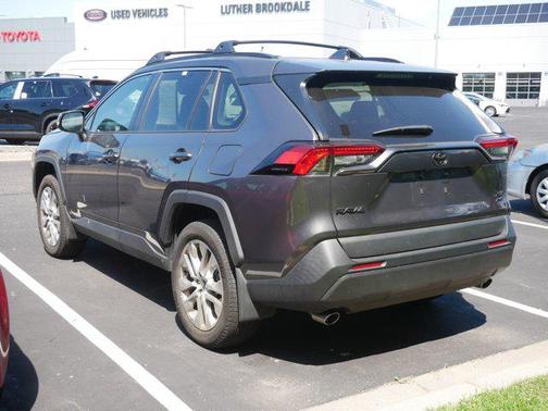 2024 Toyota RAV4 XLE Premium