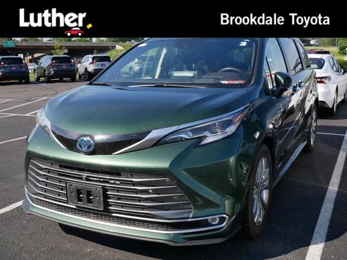 CYPRESS 2021 Toyota Sienna Platinum