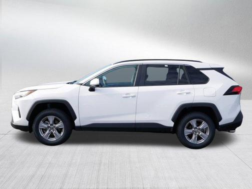 Ice Cap 2025 Toyota RAV4 XLE