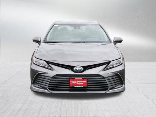 Predawn Gray Mica 2022 Toyota Camry LE
