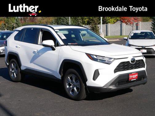 2022 Toyota RAV4 XLE