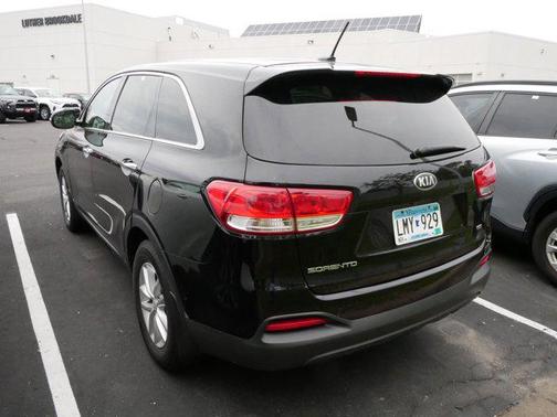 2018 Kia Sorento L