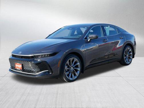 Magnetic Gray Metallic 2024 Toyota Crown Limited