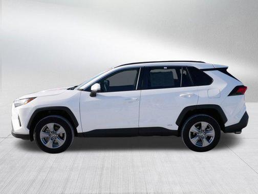 2024 Toyota RAV4 Hybrid SE