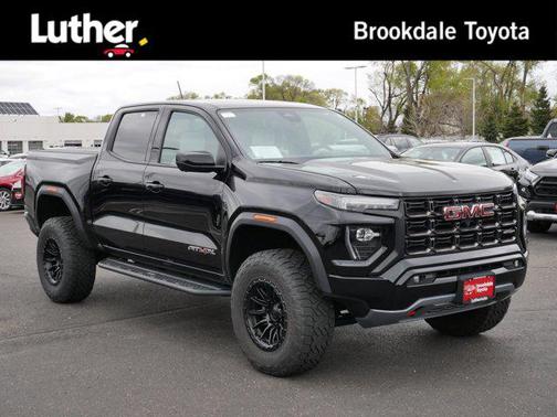 Onyx Black 2024 GMC Canyon AT4X