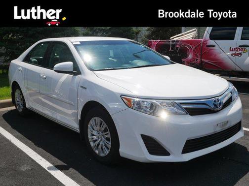 2014 Toyota Camry Hybrid LE