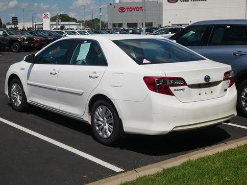 2014 Toyota Camry Hybrid LE