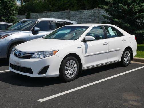 2014 Toyota Camry Hybrid LE