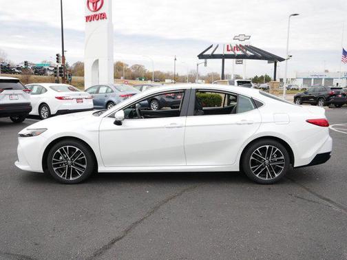 2025 Toyota Camry XLE