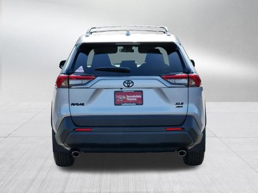 Silver Sky Metallic 2025 Toyota RAV4 XLE