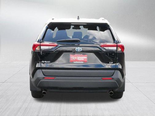2022 Toyota RAV4 Hybrid LE