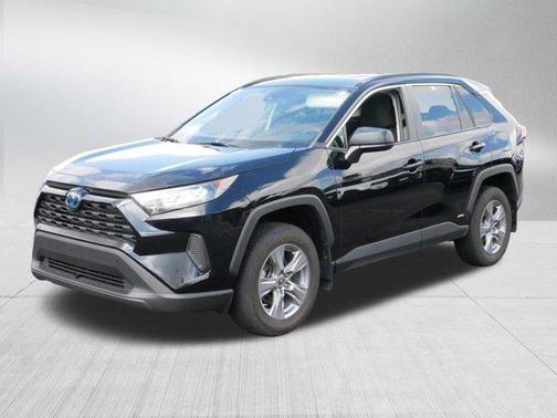 2022 Toyota RAV4 Hybrid LE