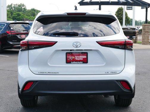 2023 Toyota Highlander LE