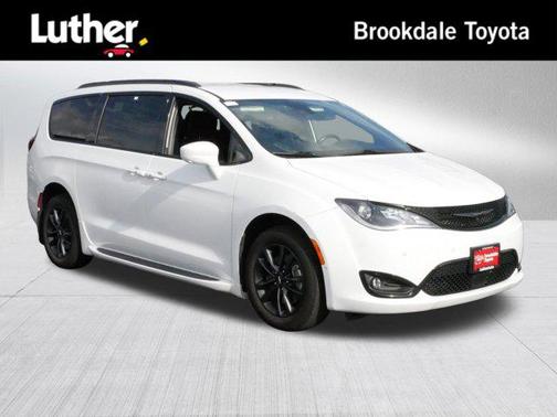 2020 Chrysler Pacifica L