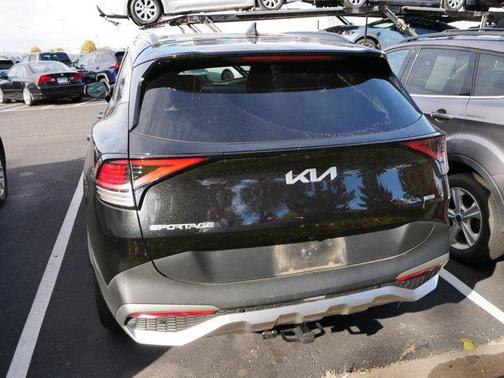 2024 Kia Sportage Hybrid EX
