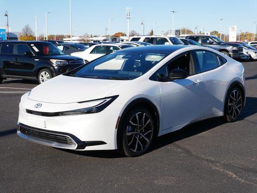 2026 Toyota Prius Plug-In Hybrid XSE
