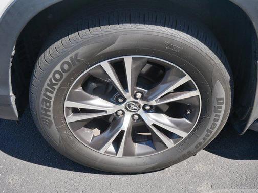 2019 Toyota Highlander LE Plus