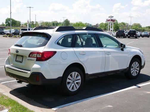 2019 Subaru Outback 2.5i
