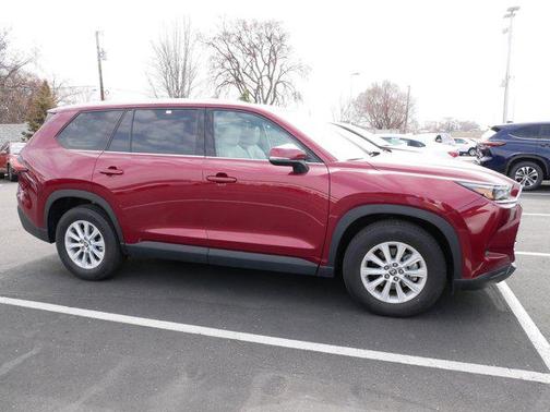 Ruby Flare Pearl 2024 Toyota Grand Highlander XLE