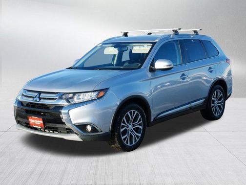 2017 Mitsubishi Outlander SEL