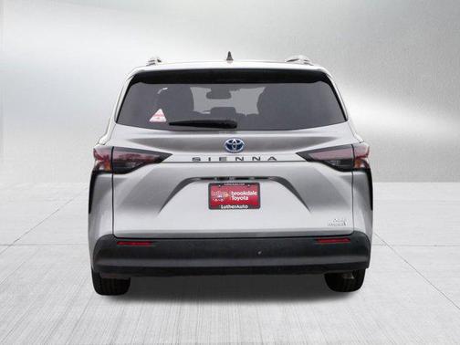 2024 Toyota Sienna XLE Autono-MaaS