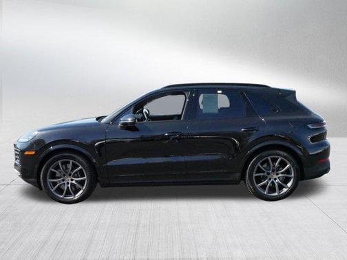 2024 Porsche Cayenne S
