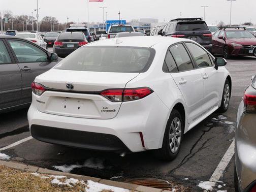2024 Toyota Corolla Hybrid LE