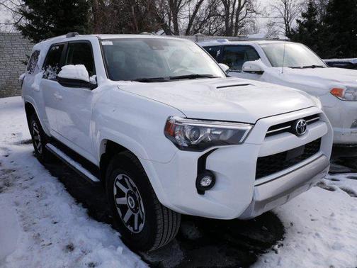 2024 Toyota 4Runner TRD Off Road