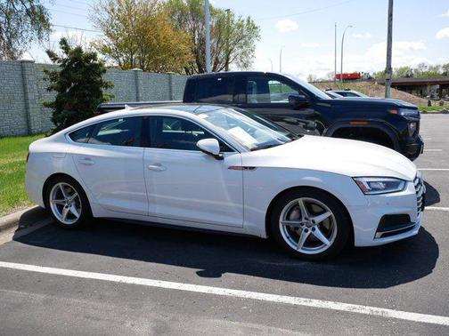 Glacier White Metallic 2018 Audi A5 2.0T Premium Plus