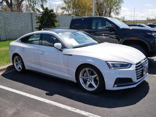 Glacier White Metallic 2018 Audi A5 2.0T Premium Plus