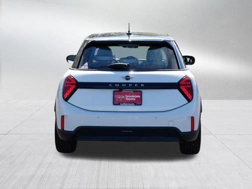 NANUQ WHITE METAL 2026 MINI Hardtop Oxford Edition