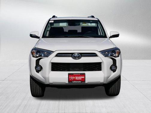 Ice Cap 2024 Toyota 4Runner SR5 Premium