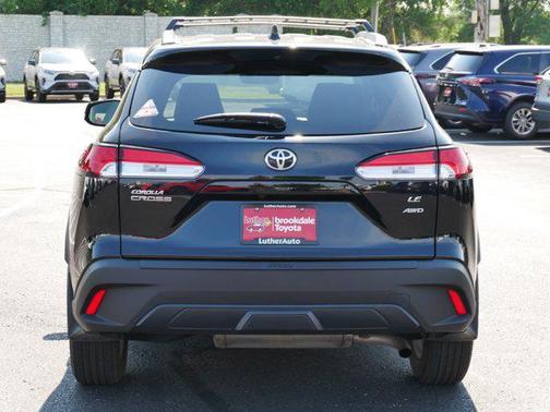 2023 Toyota Corolla Cross LE