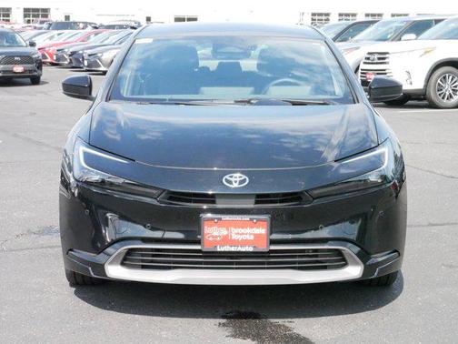 2024 Toyota Prius XLE