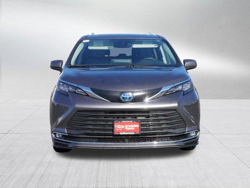 2024 Toyota Sienna XLE Autono-MaaS
