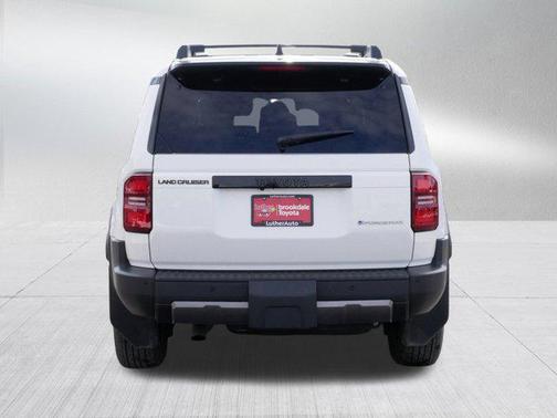 2025 Toyota Land Cruiser Base