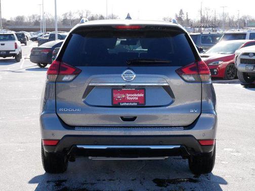 2020 Nissan Rogue SV